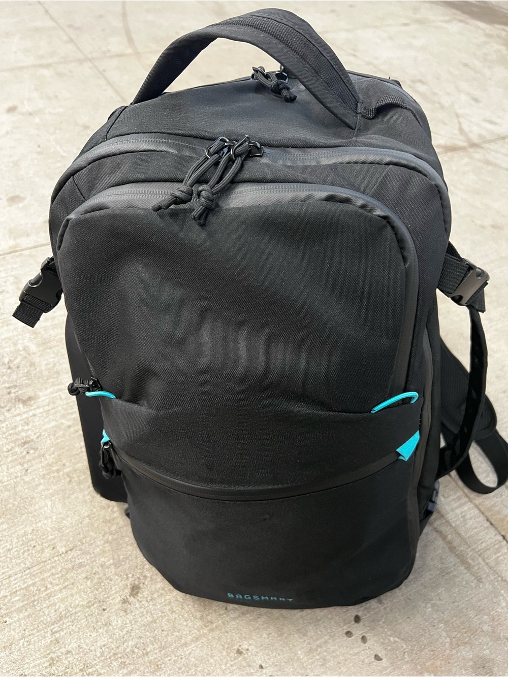 BagsMart Faro 29L Carry On Travel Backpack Black -